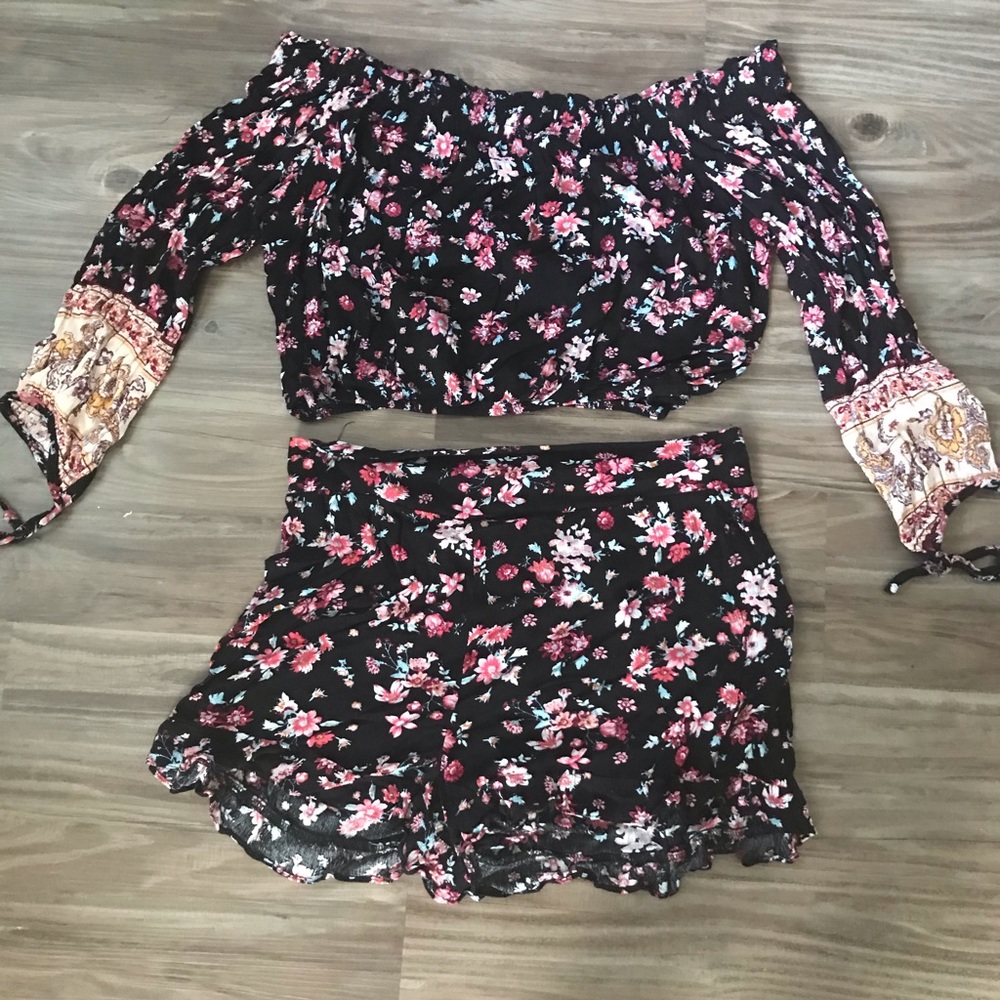 Two piece floral set